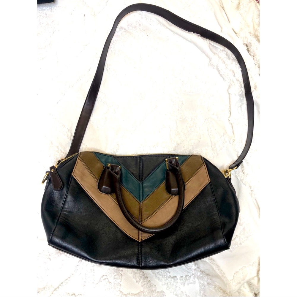 Chevron leather crossbody bag